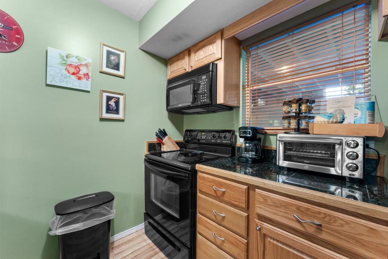 Bluffs Oasis Condo Бренсън Екстериор снимка