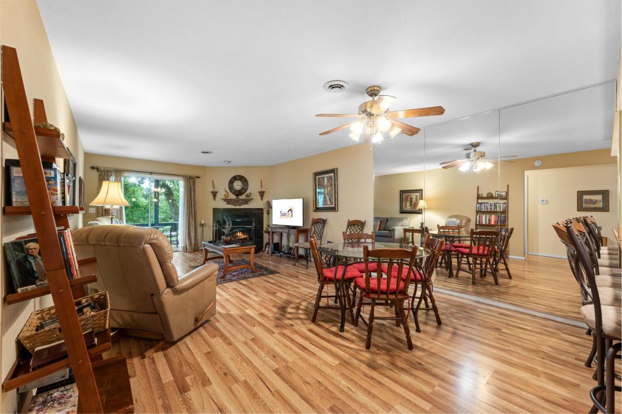 Bluffs Oasis Condo Бренсън Екстериор снимка