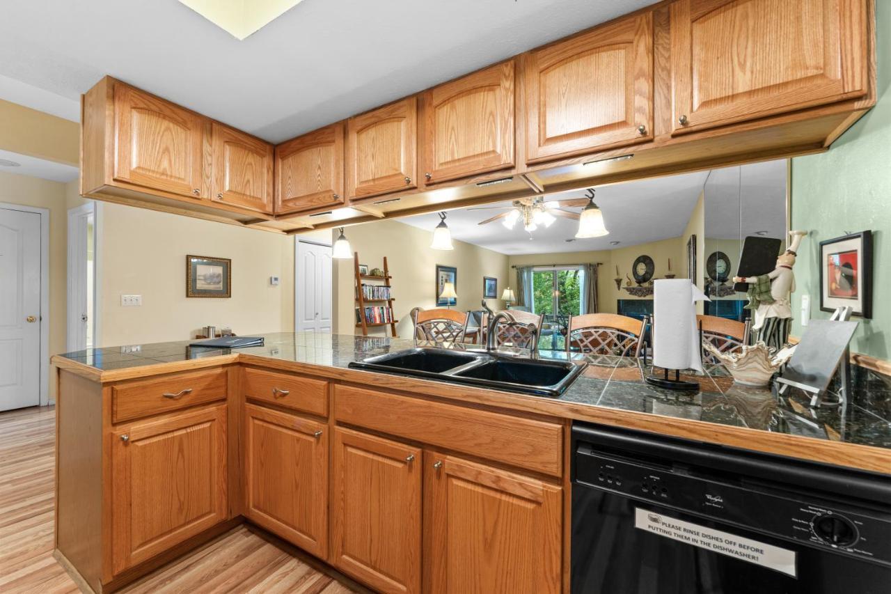 Bluffs Oasis Condo Бренсън Екстериор снимка