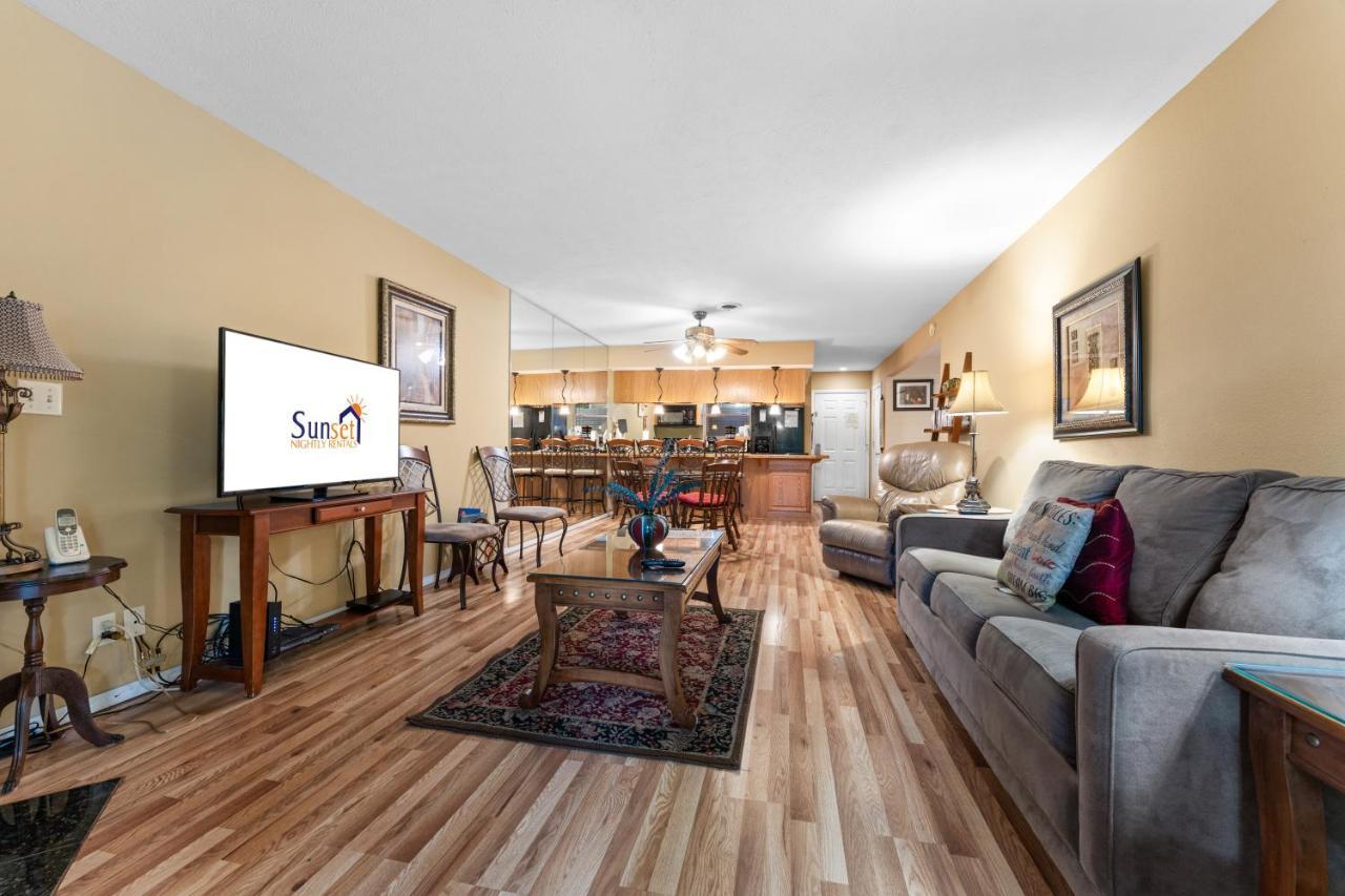 Bluffs Oasis Condo Бренсън Екстериор снимка